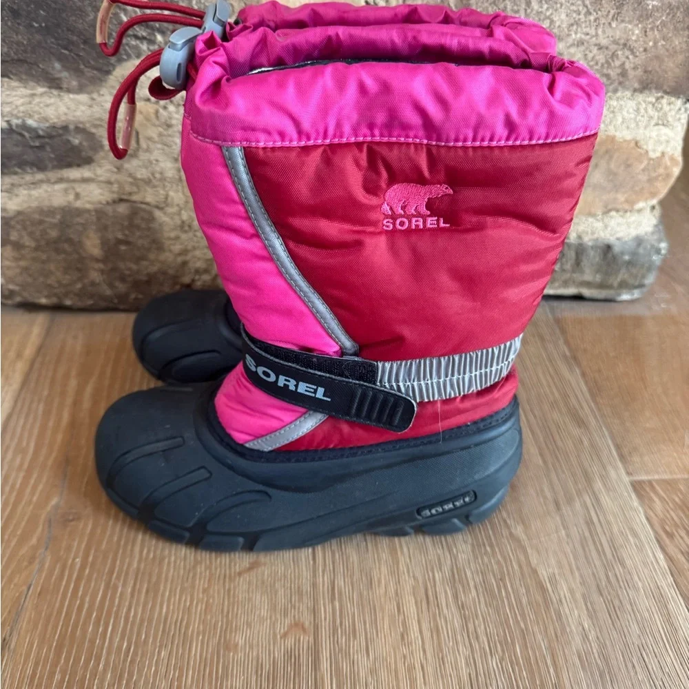 Sorel Kids Flurry Insulated Snow Rain sz 3 price firm!